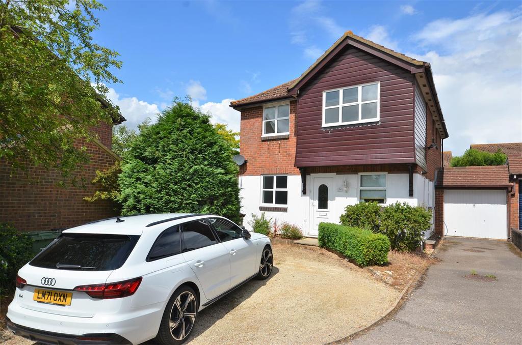 Glenham Road, Thame, OX9 4 bed detached house £1,900 pcm (£438 pw)