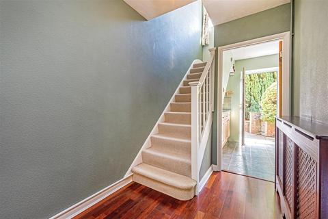 15 Darwall Drive, Ascot, SL5 8NB