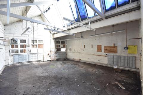 Property for sale - Mount Lane, Newark