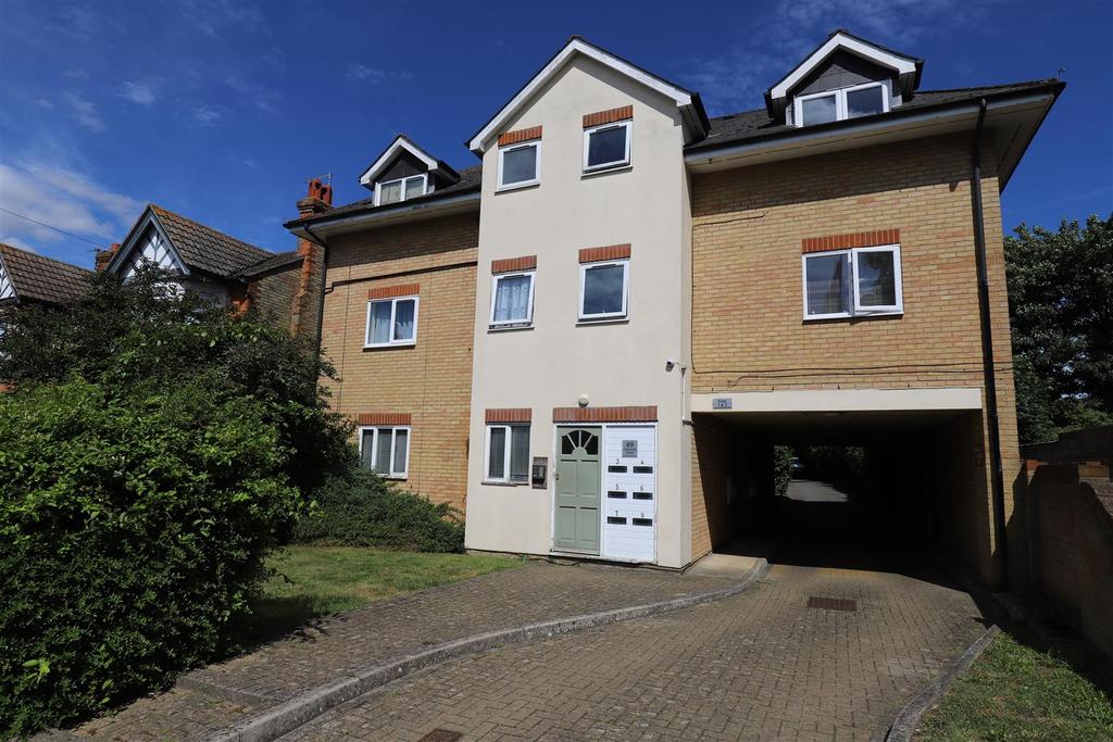 Hastings Road, Maidstone 1 bed apartment £160,000