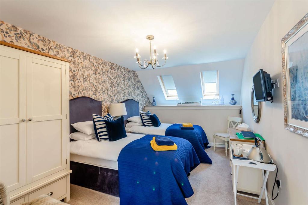 Guest Suite.jpg
