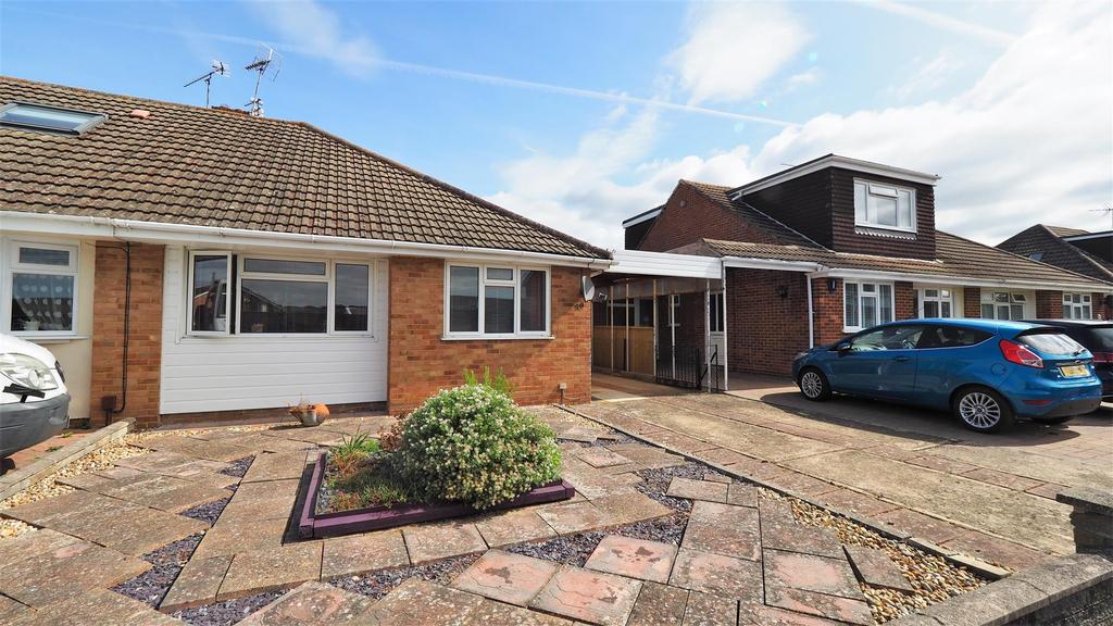 Egremont Road, Bearsted, Maidstone 2 bed semidetached bungalow for