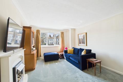 2 bedroom retirement property for sale, Bedford Road, Hitchin, SG5