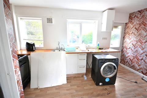 591 Aspley Lane, Nottingham, NG8 5RX