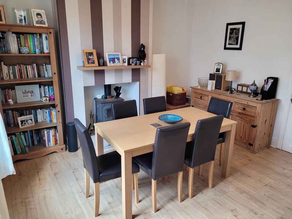 99 Ulverston Road Sheffield S8 0NX 3 bed end of terrace house £215,000