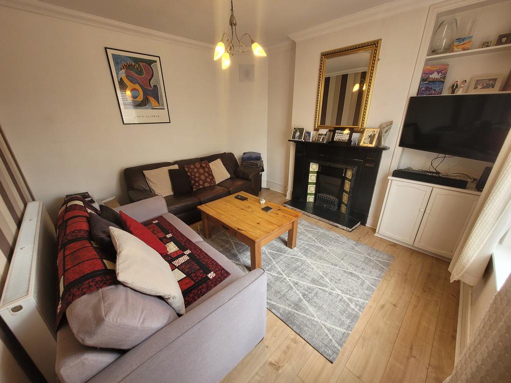 99 Ulverston Road Sheffield S8 0NX 3 bed end of terrace house £215,000
