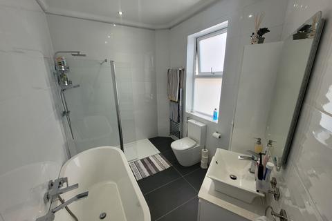 99 Ulverston Road, Sheffield, S8 0NX
