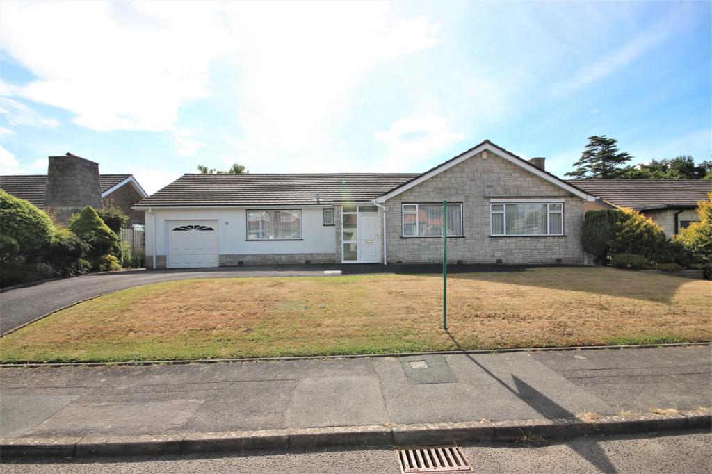 Merriefield Avenue, Broadstone, Dorset, BH18 3 bed bungalow £650,000