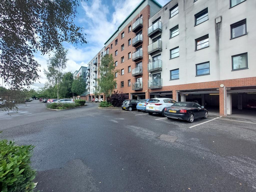 Lower Hall Street, St. Helens, WA10 2 bed apartment for sale £55,000