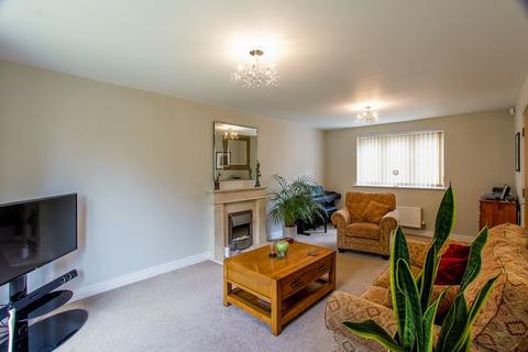 12 Highmere, Brympton, Yeovil, BA22 8AL
