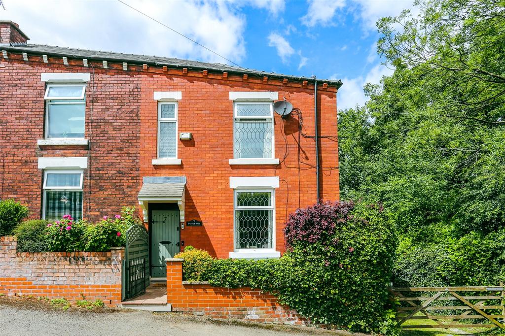 Castle Hill, Bredbury, Stockport, SK6 3 bed end of terrace house for