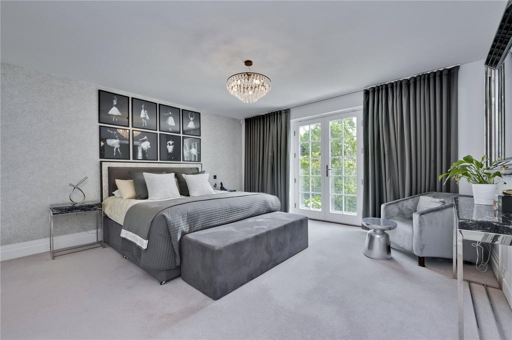 Principal Bedroom