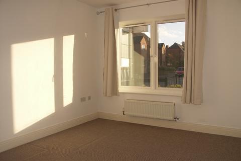 1 bedroom flat to rent, Beaumont Court, Abercromby Avenue, High Wycombe, HP12