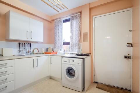 3 bedroom semi-detached house for sale - Stewarton Road, Thornliebank, East Renfrewshire, G46 7TB