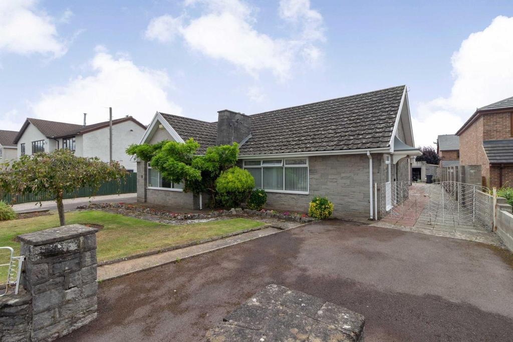 Church Road, Caldicot 4 bed detached house £500,000