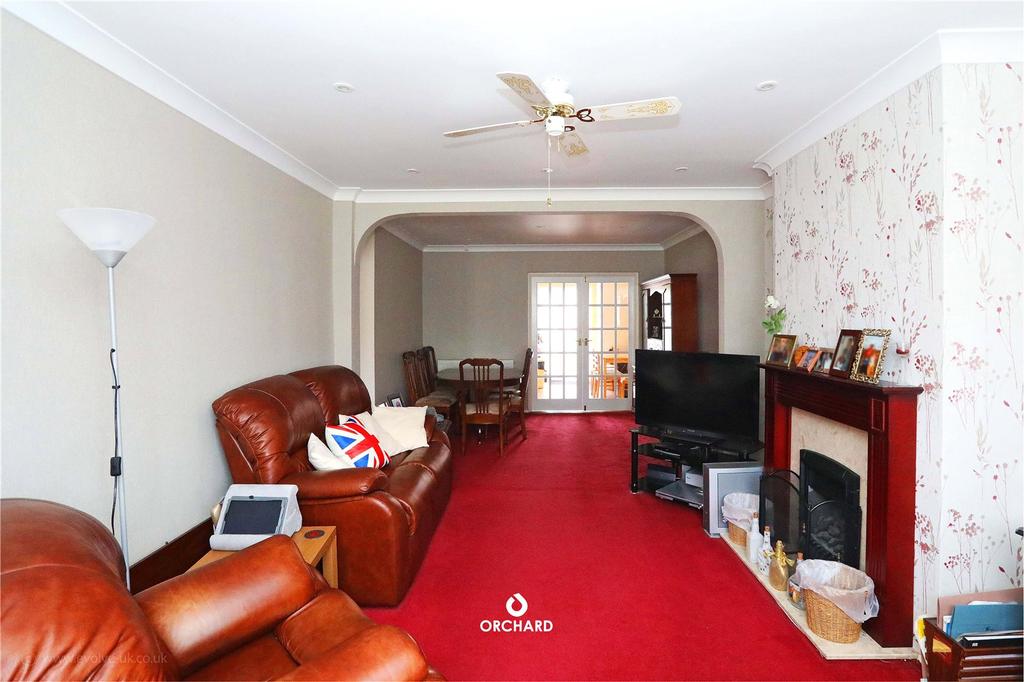 Lawrence Drive, Ickenham, UB10 3 bed semidetached house £700,000