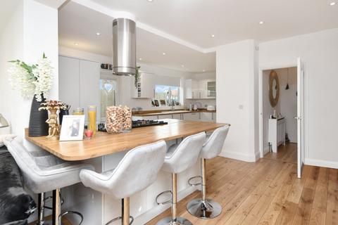 55 Church Road, Shoeburyness, Southend-on-sea, SS3 9EU