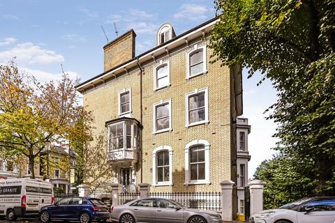 2 bedroom flat for sale, Tregunter Road, Chelsea, London