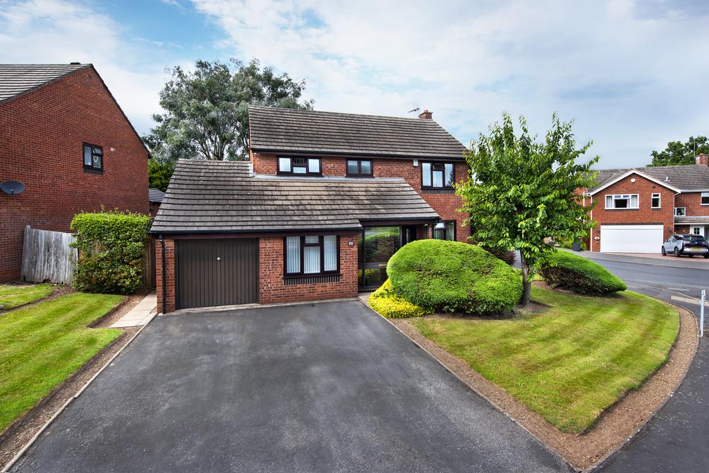 Salisbury Grove, Sutton Coldfield 4 bed detached house for sale £595,000