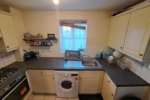 2 bedroom apartment to rent, Clarinet Court, Symphony Close, Edgware, HA8