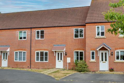 3 bedroom terraced house to rent, Thistle Gardens, Spalding PE11