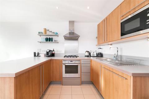 2 bedroom flat to rent, Buckler Court, Eden Grove, London