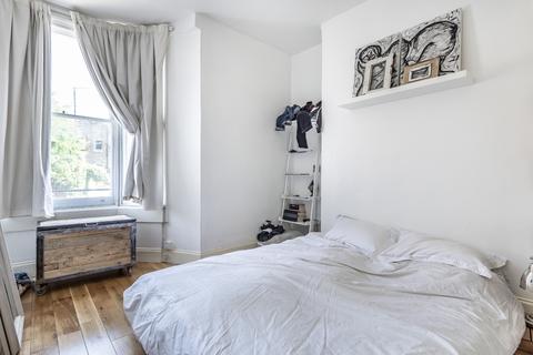 2 bedroom flat to rent - Harwood Road London SW6