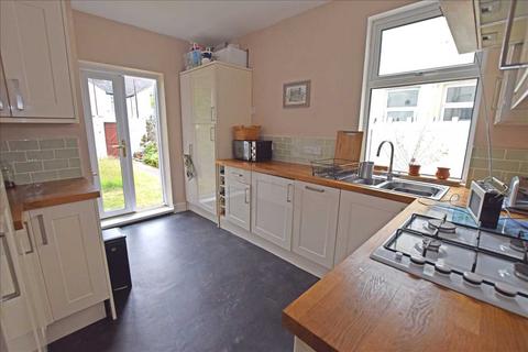 31 Australia Road, Cardiff, CF14 3BZ