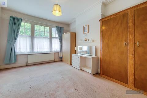 59 Woodberry Avenue, London, N21 3LE