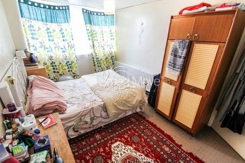 3 bedroom maisonette for sale - Ayley Croft, Enfield, EN1