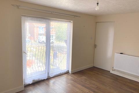 2 bedroom flat to rent - Old Castle Road, Weymouth DT4