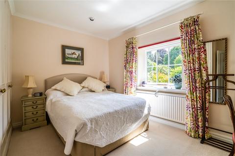 3 bedroom apartment for sale - Shardeloes, Missenden Road, Amersham, Buckinghamshire, HP7