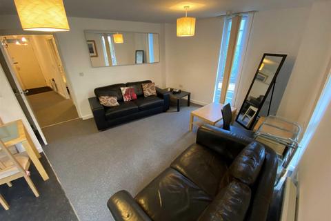 2 bedroom apartment to rent, Trinity Court, Higher Cambridge Street, Hulme, Manchester. M15 6AR