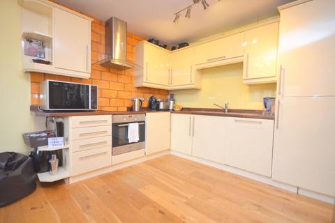 2 bedroom apartment to rent - Victorian Court, 30 Mawney Road, Romford, Essex, RM7