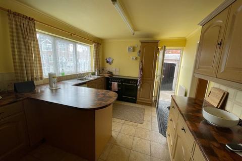5 bedroom detached house for sale - Beresford Avenue, Skegness, PE25 3JG