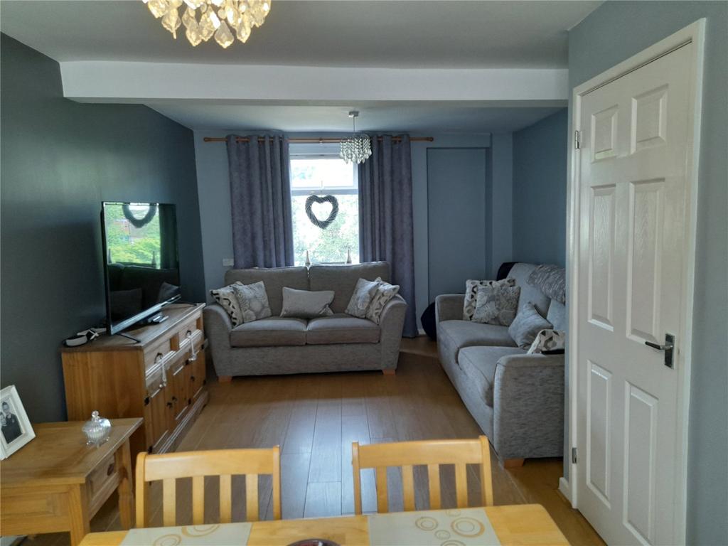 Miskin Road, Trealaw, Tonypandy... 2 bed terraced house £69,950