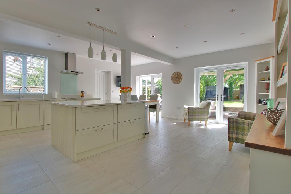Stoneham, Southampton 4 bed detached house for sale £550,000
