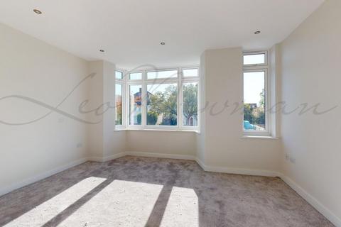 5 bedroom terraced house for sale - Southfields, Hendon, NW4