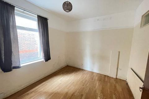 48b Coombe Road, Croydon, CR0 5SG