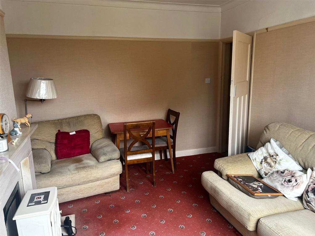 Wickham Chase, West Wickham, BR4 3 bed terraced house £585,000