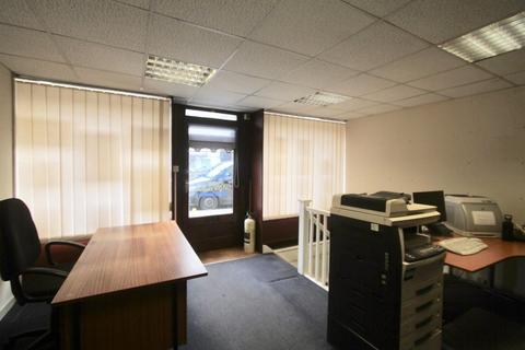 127d Beulah Road, Thornton Heath, CR7 8JJ