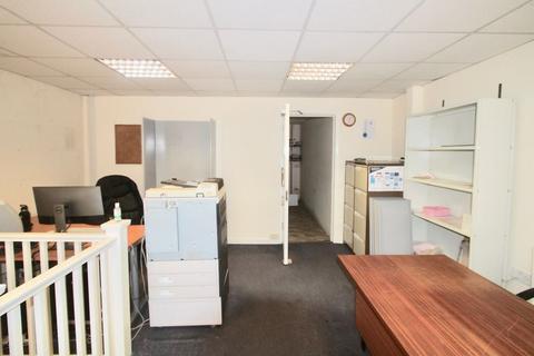 127d Beulah Road, Thornton Heath, CR7 8JJ