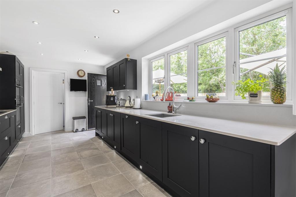 Kitchen/Sitting/Dini