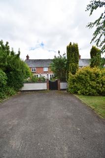 2 bedroom semi-detached house to rent, Portland Close, Weobley