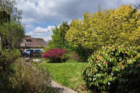 2 bedroom semi-detached house to rent, Portland Close, Weobley