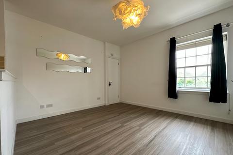 2 bedroom flat to rent, Cook Street, Tradeston, Glasgow, G5