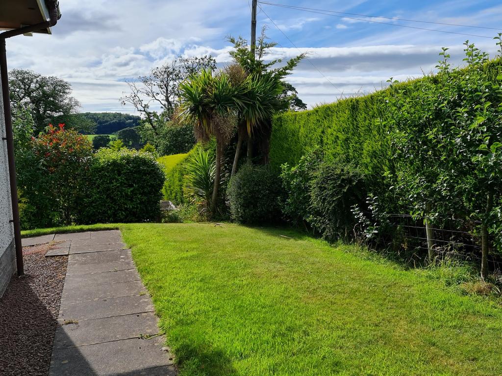 1 Burnside Gardens, Kirkcudbright - Williamson and