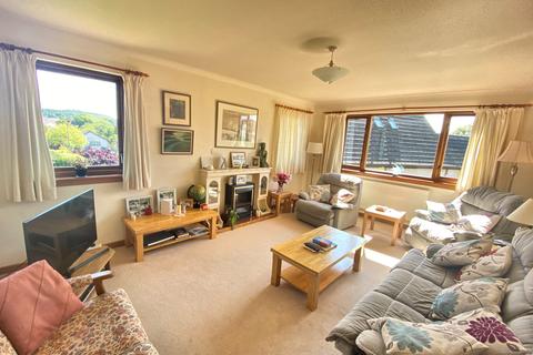 1 Burnside Gardens, Kirkcudbright, DG6 4JY