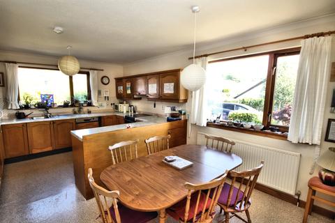 1 Burnside Gardens, Kirkcudbright, DG6 4JY