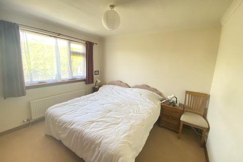1 Burnside Gardens, Kirkcudbright, DG6 4JY
